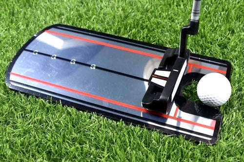PinPoint Putting Mirror on grass with putter and golf ball